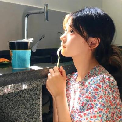 新罗曼蒂克