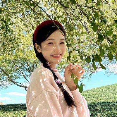 红。白。蓝